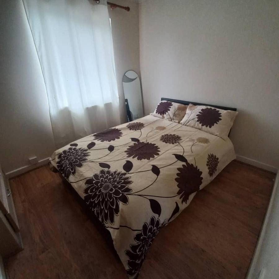 Hamilton 3 Bedrooms 10 Minutes From City Centre Лестер Екстер'єр фото